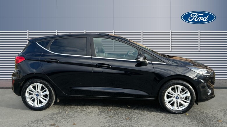 Ford Fiesta 1.0 EcoBoost Titanium 5dr Petrol Hatchback